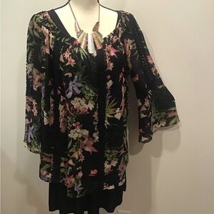 Pretty floral sheer lace dress top 1 x